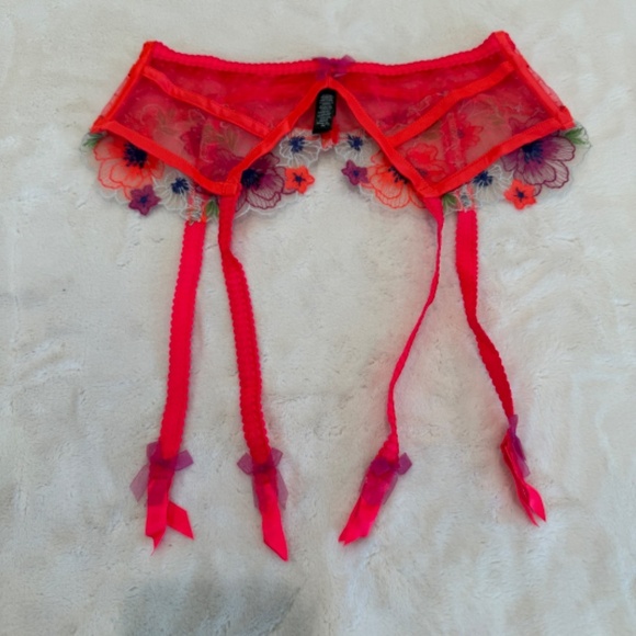 New! For Love and Lemons Zinnia Red Floral Garter Belt Neon 31667 - Picture 10 of 12